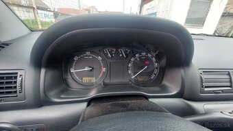 Škoda Octavia 1.9 TDI Elegance, 81 kw, 2003 - 8