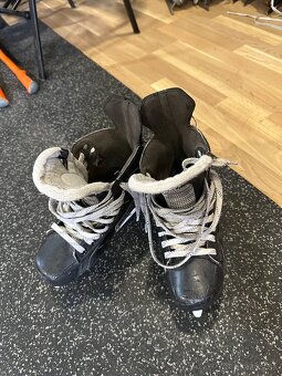 Hokejové korčule- Bauer Supreme 180 - 8