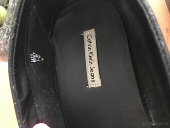 CALVIN KLEIN originál damske sneacery veľkosť 39 - 8