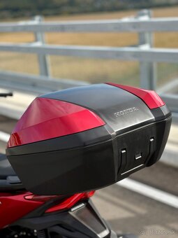 Honda Forza 125 - 8