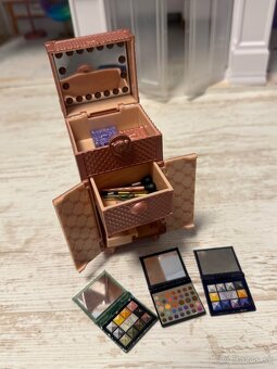 RainbowHigh dom+auto+autobus+kadernictvo - 8