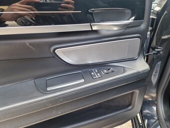 BMW 740xd LCI -Full Led -M-Packet - Poškodený Motor - 8