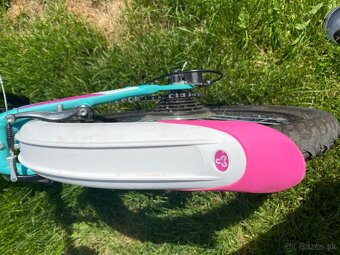 CTM Ellie 20” - 8