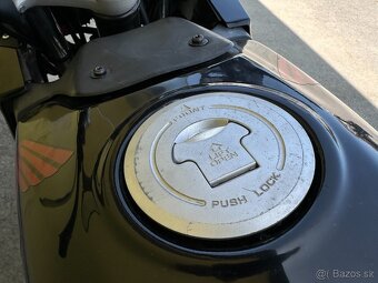 Honda CBR 125R r.v. 2004 - 8