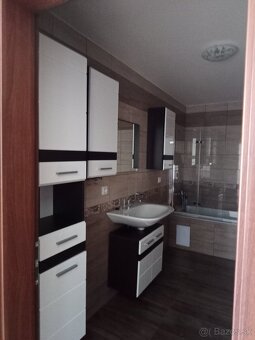 Prenajmem nový RD v obci Chor.Grob časť Čierna voda - 8