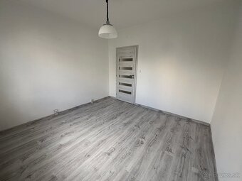 Prenájom 2 izbového bytu Kežmarok sídlisko Juh - 8
