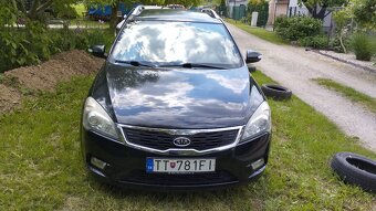 Kia ceed SW - 8