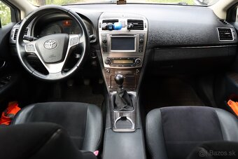 Toyota Avensis T27 - 8
