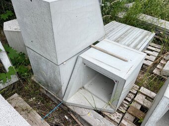 Betonove kvetinace | 15€/KS | 120-180kg - BEZ dopravy - 8