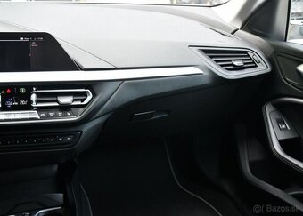 BMW Řada 2 218d TAŽNÉ LED CARPLAY 1M ČR 110 kw - 8