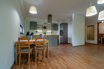 NA PREDAJ VEĽKÝ 2 IZBOVÝ BYT 68m2 + 9m2 TERASA V NOVOSTAVBE - 8