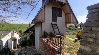 PREDÁM ZÁHRADKU S CHATOU V HOLÍČI. - 8