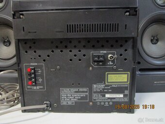 PREDAM VEZU SHARP CD-D 2400G za 39€ - 8