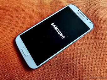 Samsung Galaxy S4 GT-I9505 biela farba - 8