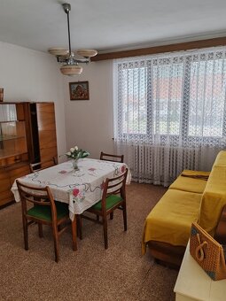 Na predaj rodinný dom Jaslovské Bohunice - 8