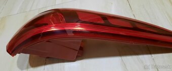 Ľavé zadné svetlo pre Kia Sportage QL. - 8