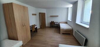 POLYFUNKČNÝ 4. podlažný objekt, 242,7m2, Sídlisko II., PO - 8