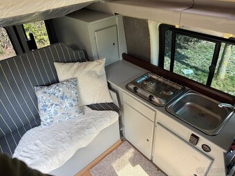 Ford Transit 2,4TD - 8