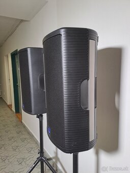 2x Aktívny reprobox Turbosound Milan M12 + príslušenstvo - 8