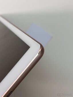 Apple iPad (7. generácia) 32GB - 8