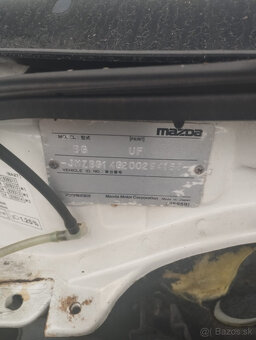 MAZDA 323F 1.8 r.k 1991 - 8