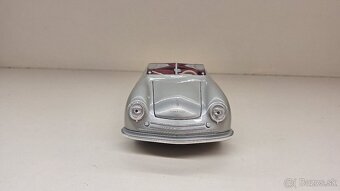 1:18 PORSCHE NO.1 TYP 356 ROADSTER - 8
