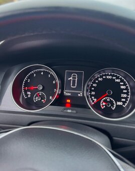 Volkswagen Golf VII 1.5TSI - 8