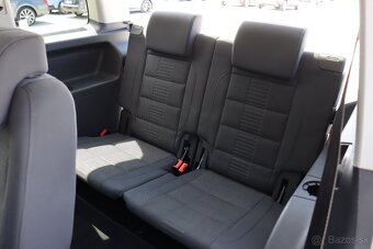 Volkswagen Touran 1.9 TDI Highline - 8