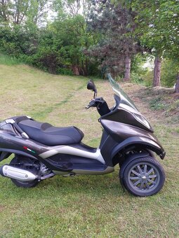 PIAGGIO MP3, 250 - 8