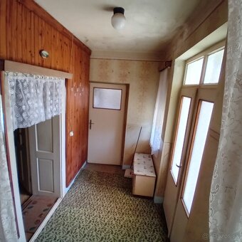 RD Farná 4 izbový garáž, letná kuchyňa, vínna pivnica - 8
