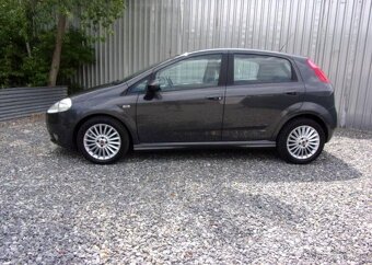 Fiat Grande Punto 1.4i 70kW 154 000KM PĚKNÝ VŮZ benzín - 8