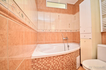 Útulný 3-izbový byt s loggiou v Lučenci so zariadením - 8