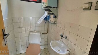 Vidiecka usadlosť v obci Lubina s 2755m2 pozemkom - 8