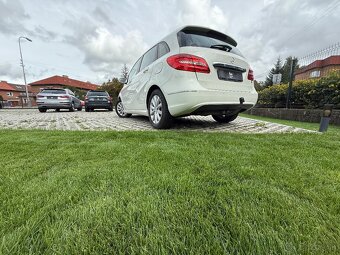 Mercedes Benz B - zachovalé vozidlo , info v popise - 8