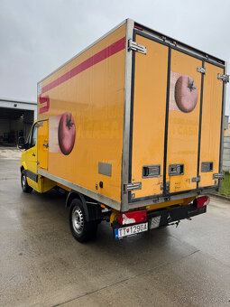 MERCEDES BENZ Sprinter 311CDI chladiak - 8