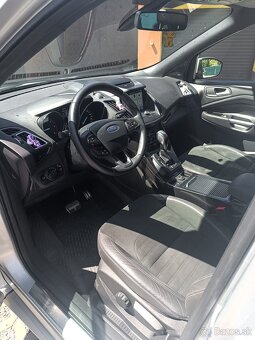 Ford Kuga 2.0 TDCi Duratorq ST Line X A/T AWD - 8