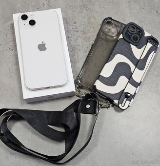 Apple Iphone 13 256GB White Top stav - 8