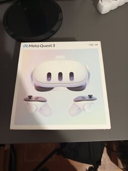 Meta Quest 3 - 8