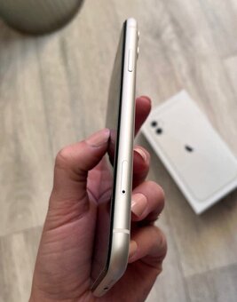 iPhone 11 64 v záruke - 8