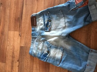 DSQUARED2 pánske riflove capri nohavice L/XL - 8