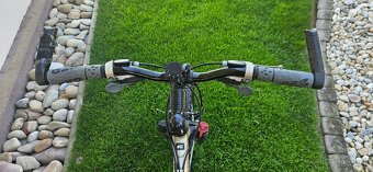 KELLYS QUARTZ 27.5 - 8