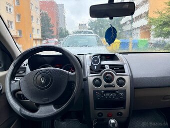 🟢 Renault Megane M 1.4, r.v. 2003 – funkčný, ale potrebuje - 8