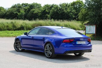 Audi A7 - 8
