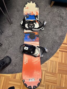 Predam snowboard Burton s viazaním aj topánkami - 8