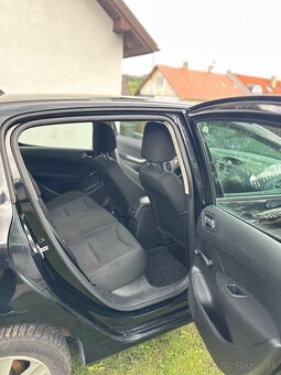 Peugeot 308 1.6HDI - 8