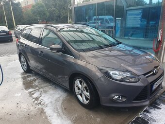 Ford focus 2013 - 8