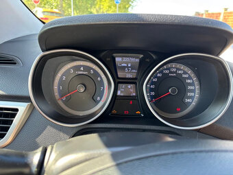 Hyundai i30 1.4i MPI DOHC CVVT Comfort - 8