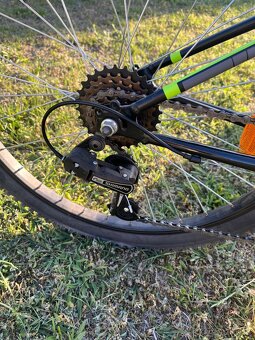 Predám horský bicykel Rockrider ST500 24” - 8