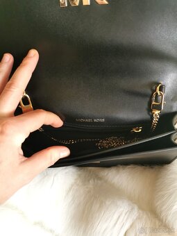 Cierna kabelka Michael Kors - 8