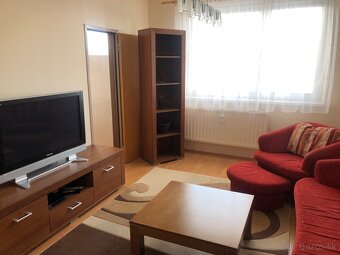3 izbový byt na sídlisku Mier - 8